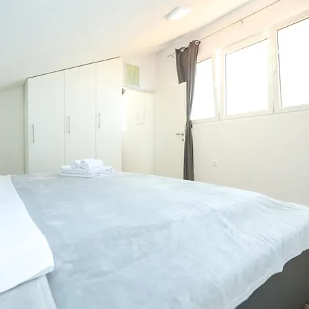 Apartament V&a *