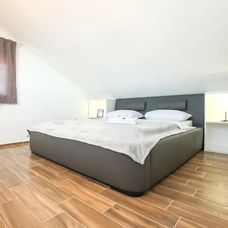 V&a Appartement Zadar